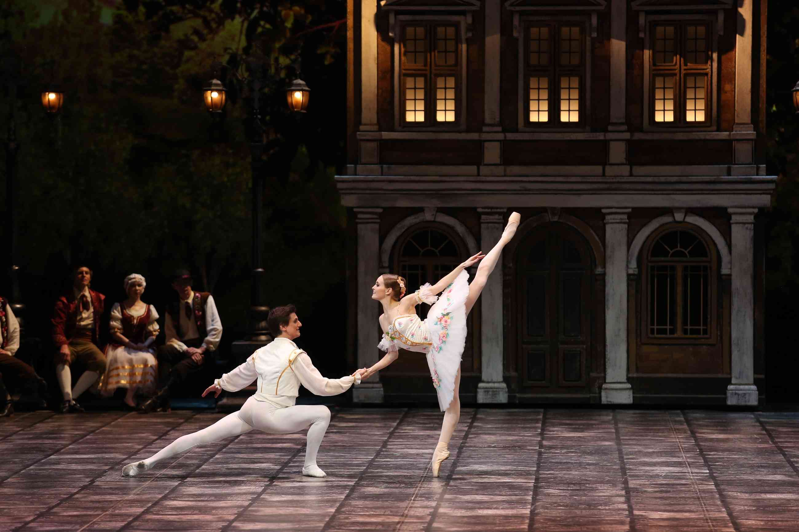 Ballet &laquo; Copp&eacute;lia &raquo; Spectacle du Th&eacute;&acirc;tre acad&eacute;mique national de ballet et d'op&eacute;ra de Novossibirsk